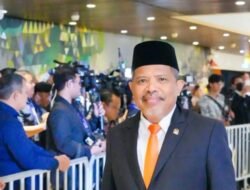 Johan Rosihan Minta KKP Buka Dasar Hukum Pengamanan 1.048 Ton Udang Impor di Jatim
