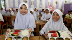 MBG Bukan Sekadar Makan Gratis, Ini Dampaknya bagi Indonesia 2045